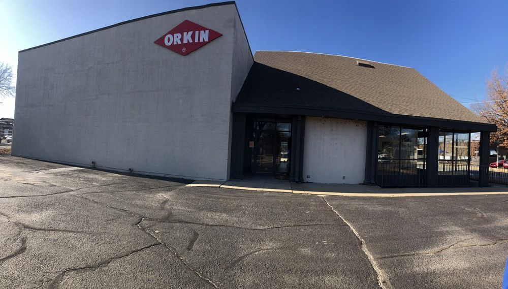 Downtown Commercial Office Opportunity: 1555 E 2nd St N, Wichita, KS 67214